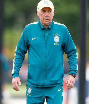 Após queda no Mundial, Ancelotti mira título da Copa América