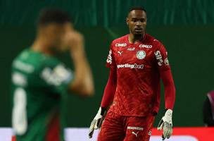 Carlos Miguel acabou decisivo na derrota do Palmeiras, com falha grotesca (Foto: Cesar Greco/Palmeiras)