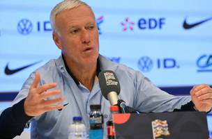 Didier Deschamps, tecnico da selecao francesa (Foto: AFP)
