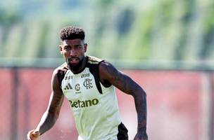 Emerson Royal segue no Flamengo apesar de proposta de clube ingles (Foto: Gilvan de Souza/Flamengo)