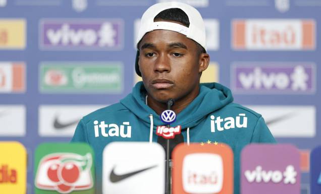 Endrick aguarda chance entre os titulares e manda recado a Ancelotti