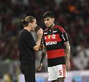 Filipe Luís quer levar Erick Pulgar para o Monaco