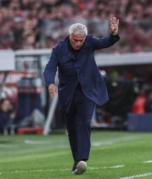 Mourinho pode definir saída de Endrick do Real Madrid