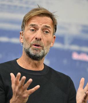 Klopp pode assumir a Alemanha após eliminação na Copa do Mundo