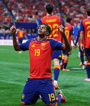 Lamine Yamal provoca a França e exalta força da Espanha na Copa