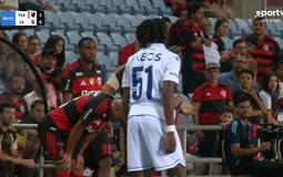 Lorran joga duas vezes e Flamengo vence na intertemporada