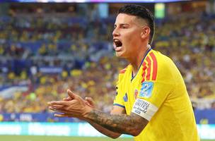 O meio-campista colombiano, James Rodriguez, disse que esteve gripado assim como alguns companheiros da selecao (Foto: PATRICIA DE MELO MOREIRA/AFP)