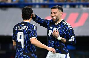 Otamendi deu bronca em Rodri na final da Copa do Mundo. (Foto: Reproducao)