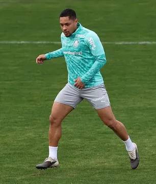 Palmeiras sofre com lista de desfalques antes de enfrentar o Atlético-MG