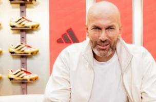 Zidane sera o tecnico da Franca (Foto: Divulgacao / Adidas)